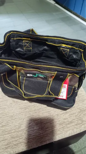 Mala de ferramentas com suporte embaixo reforçado 