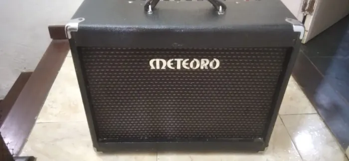 Amplificador Meteoro MGV 7 só essa semana