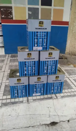 TINTA BRANCA EM PROMOÇÃO LATA CONTÉM 16 LITROS 