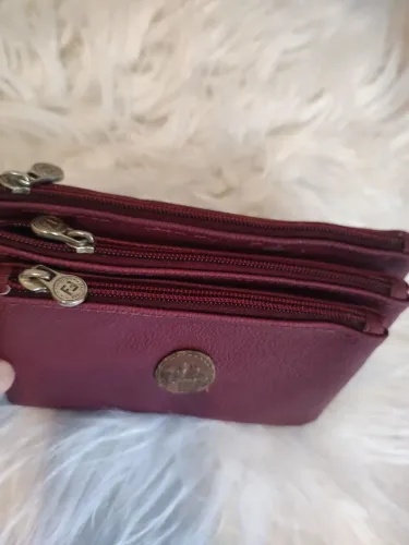 Bolsa nécessaire Fendi original Bordô com Zíperes 3 Compartimentos