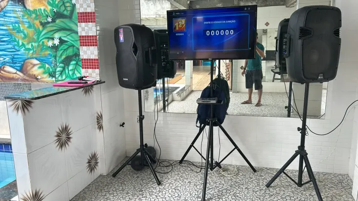 Locação de karaokê profissional 