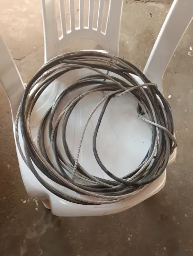 Desapegando cabo elétrico 15m.