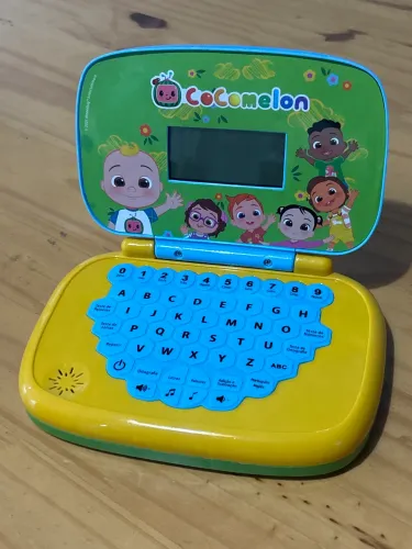 Notebook didático Cocomelon