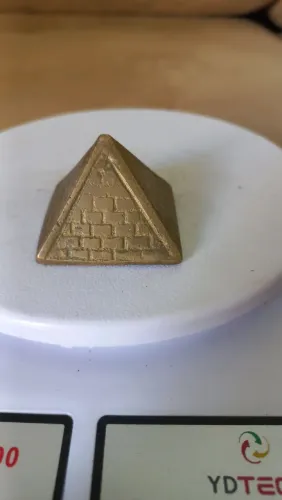 Antiga Miniatura Pirâmide Egípcia antiguidade enfeite decoração cenário colecionadores