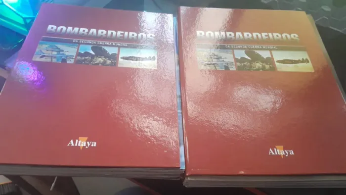 Coleção de revistas e aviões Bombardeiros da Segunda Guerra - leia descrição. 