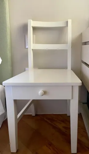 Cadeira / Mesa Lateral