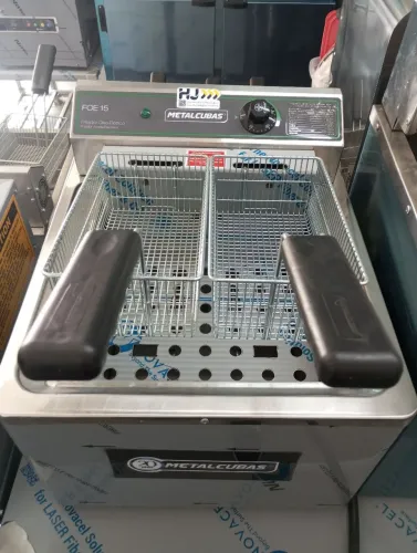 NZ. Fritadeira óleo elétrica de bancada 15 L 5.500w METALCUBAS