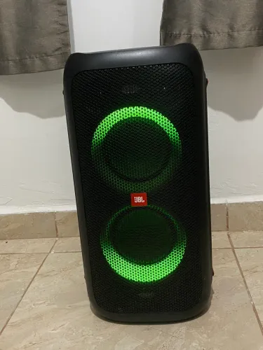 JBL Parthybox 100