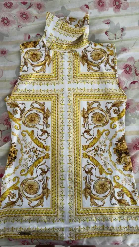 Blusa gola alta - Marca: Lança Perfume