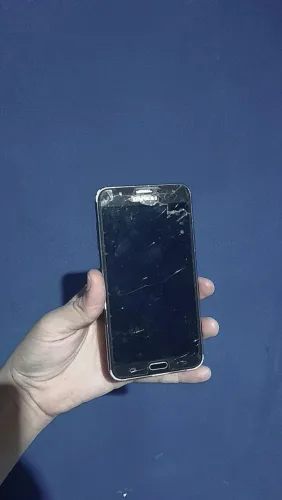 Vendo celular retirada de peça