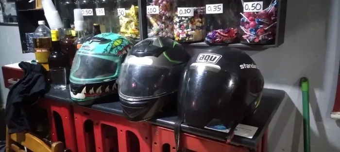 Capacete barato