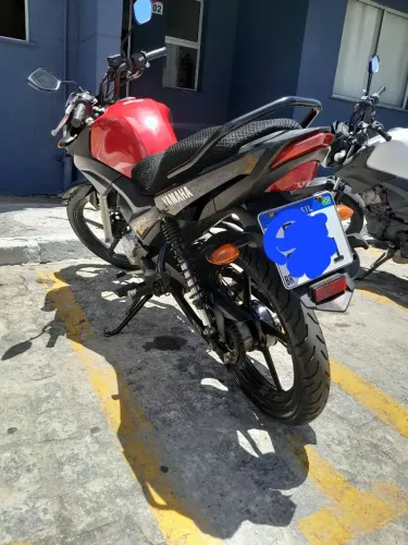 Moto apenas 27 km rodados