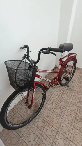 Bicicleta aro 26 com Cesta e cadeado de brinde