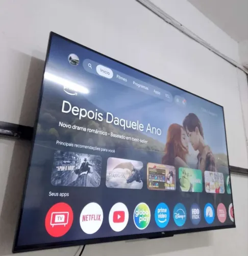Tv TCL 50 polegada semi-nova SMART Android resolução 4k