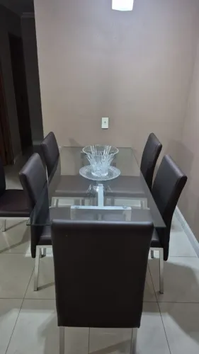 MESA JACAUNA C/ 6 CADEIRAS. 