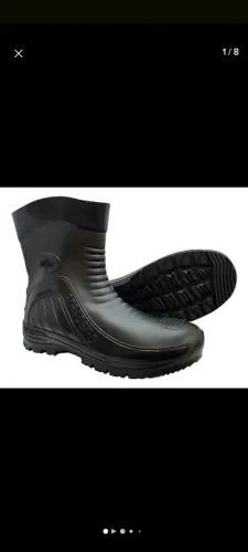Vendo bota motoboy impermeável nova 90 reais.