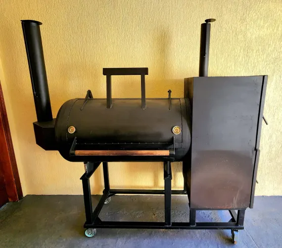 Pit Smoker Profissional - Fluxo Direto | Praticamente Novo