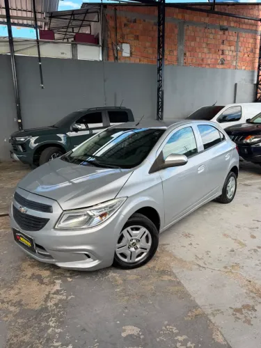Chevrolet Onix Hatch LS 1.0 8V Flex Power Mec. 4P 2016