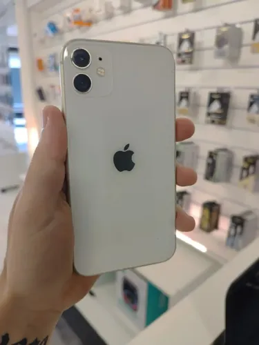 iPhone 11 (Face ID OFF)