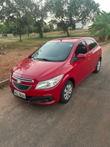 Chevrolet Onix Hatch LT 1.0 8V Flex Power Mec. 4P 2014