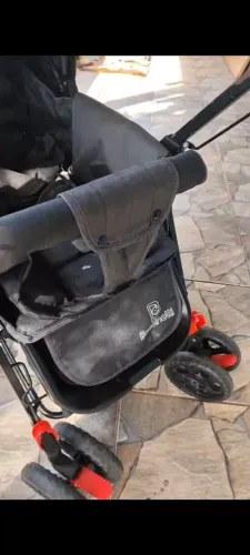Carrinho de bebê da bombinelli