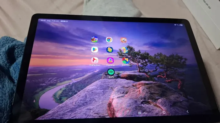 Galaxy tab A9+