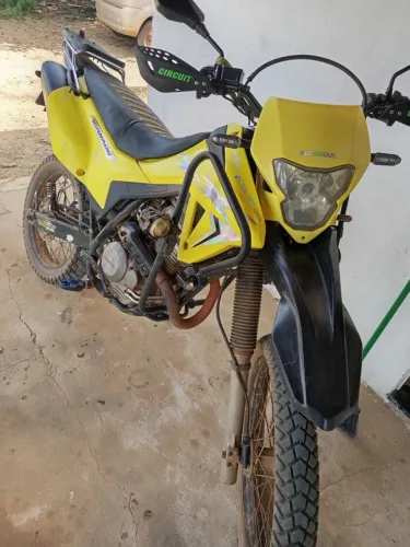 XR Tornado ATRASADA