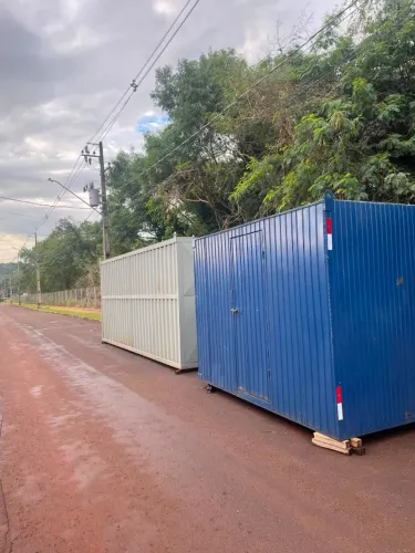 CONTAINER METÁLICO 3 / 6 METROS