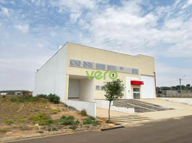 Galpão para alugar, 824 m² por R$ 14.163/mês - Glebas California - Limeira/São Paulo