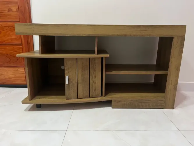 Vendo rack para sala ou quarto 