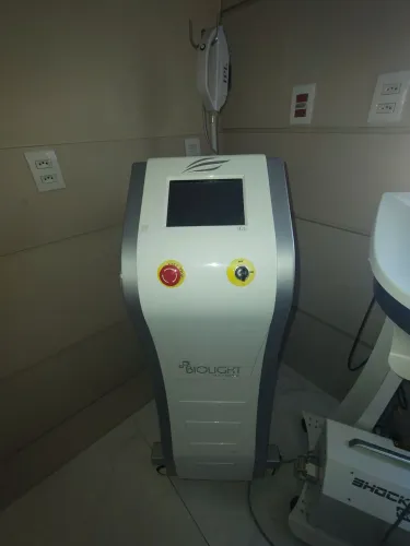 Equipamento profissional de Luz Intensa Pulsada