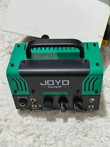Joyo BantamP Atomic 20W Valvulado - 12AX7 - Bluetooth