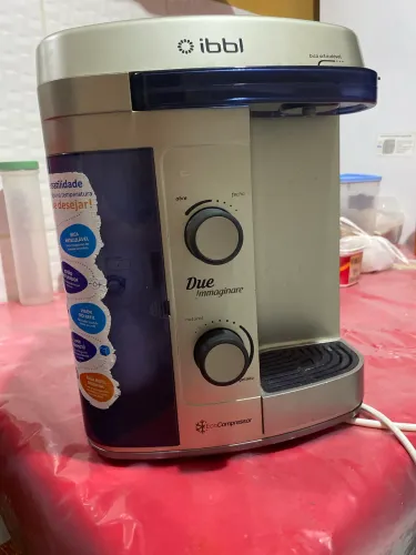 Vende_se esse filtro de água