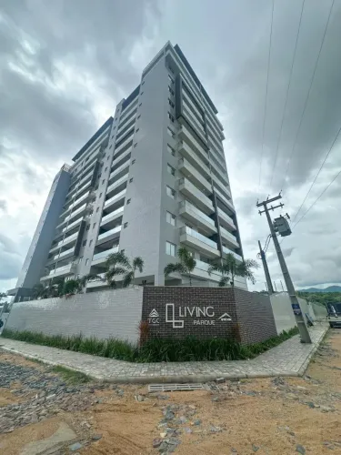 Apartamento com 2 Quarto(s) e 2 banheiro(s) para Alugar, 60 m² por R$ 2000 / Mês
