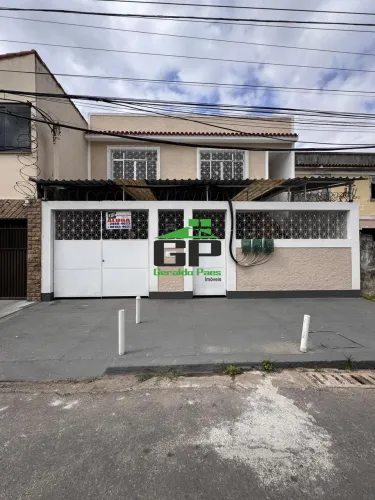 Casa disponível para locação em Realengo