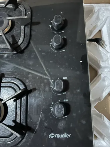 Cooktop Mueller 4 Bocas Queimador Ultra Chama G5 601270001 Preto Bivolt Cor: Preto