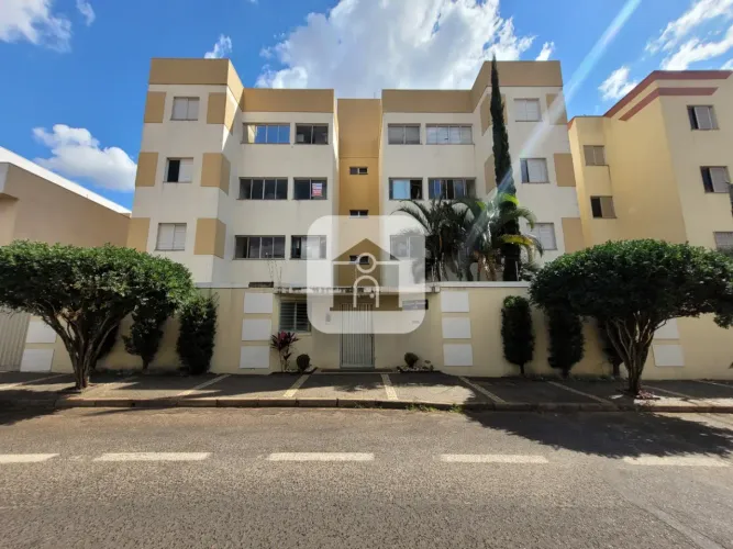 Apartamento para locação no bairro Santa Mônica