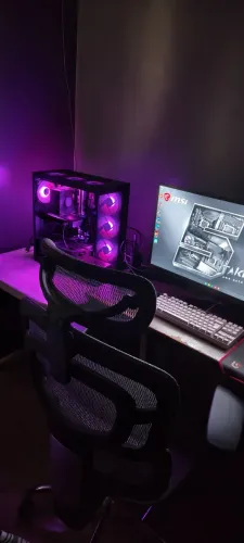 PC Gamer - Ryzen 7 5700X + RX 7600 8GB + 32GB RAM