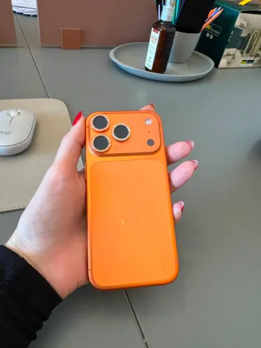 IPHONE 17 PRO NOVO 