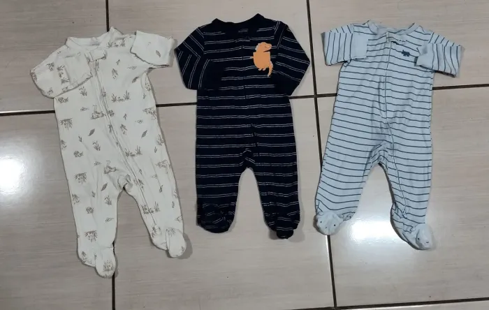 Lotinho de roupinha bebe menino .
