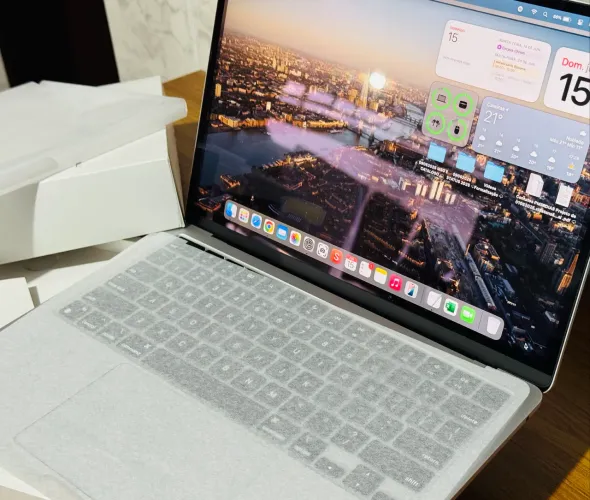 MacBook Air M2 13 256GB