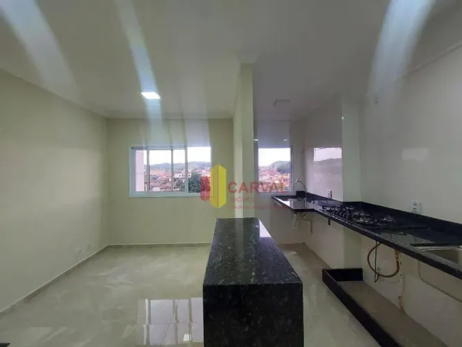Apartamento com 2 dormitórios para alugar, 44 m² por R$ 1.784,49/mês - Vale Verde - Pedrei