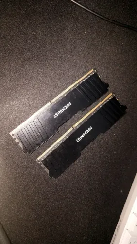 2 pentes memória ram 8gb 3200mhz