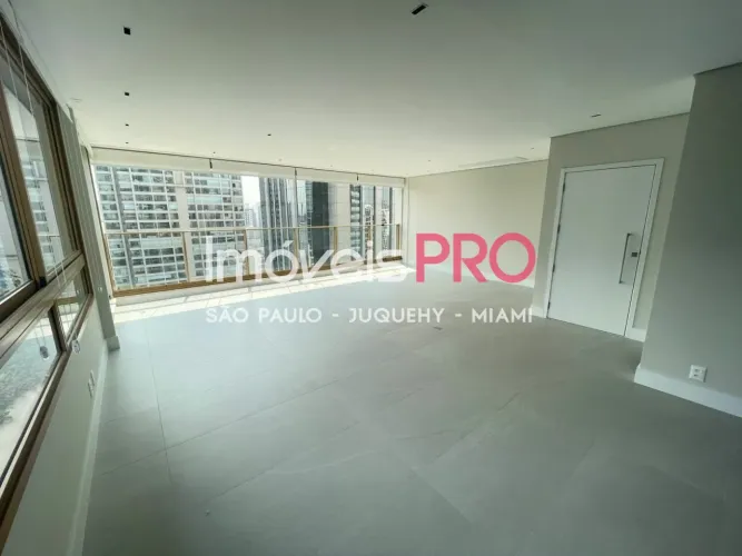 Apartamento novo no Itaim com 147m², 3 suítes e 2 vagas