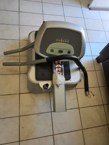 Plataforma Vibratória Energym Pro - Polishop
