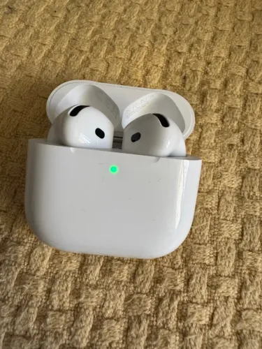 AirPods 4 A3058 USB-C com Garantia ate 01/2027 sem ANC