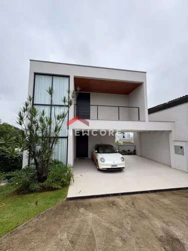 Casa de condomínio em Avenida Rosa dos Ventos - Rosa dos Ventos - Vespasiano/MG