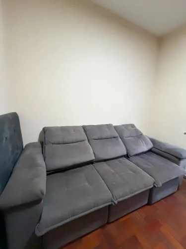 SOFÁ RETRÁTIL 3 LUGARES