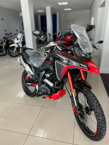 Motos Shineray SHI 250 no Brasil