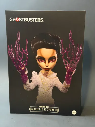 MONSTER HIGH SKULLECTOR GHOSTBUSTERS